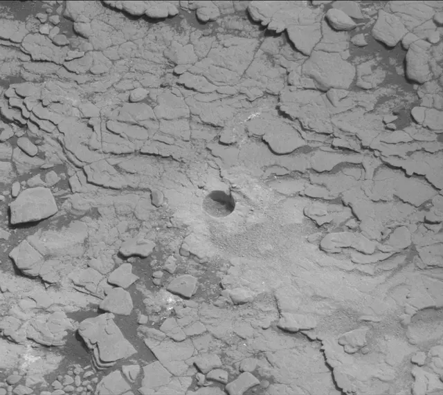 Sol 2882: Mast Camera (Mastcam)