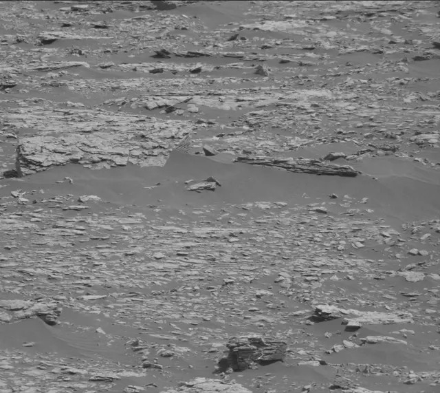 Sol 2889: Mast Camera (Mastcam)