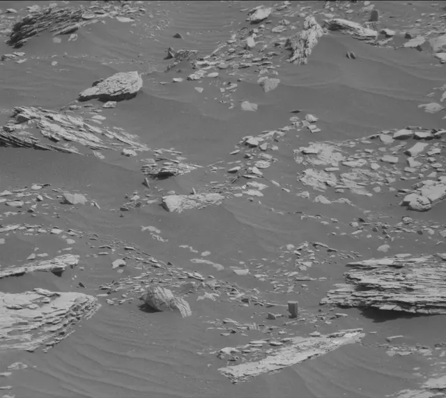 Sol 2889: Mast Camera (Mastcam)