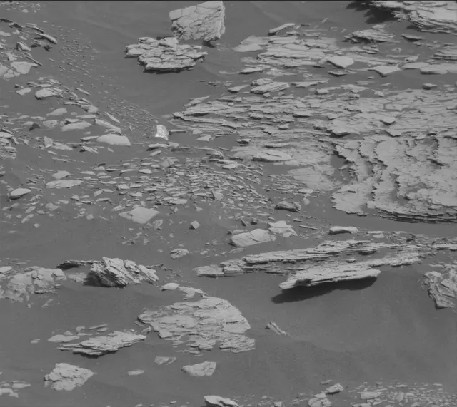 Sol 2889: Mast Camera (Mastcam)