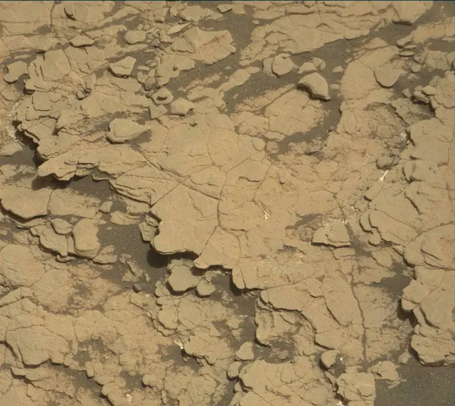 Sol 2890: Mast Camera (Mastcam)