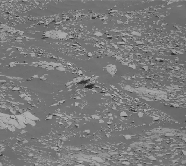 Sol 2891: Mast Camera (Mastcam)