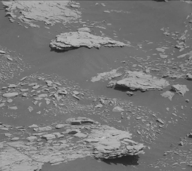 Sol 2891: Mast Camera (Mastcam)
