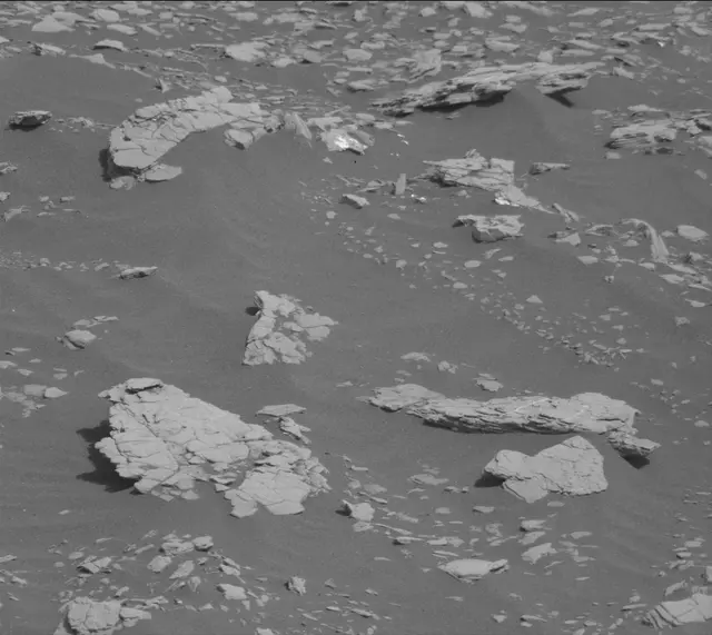 Sol 2891: Mast Camera (Mastcam)