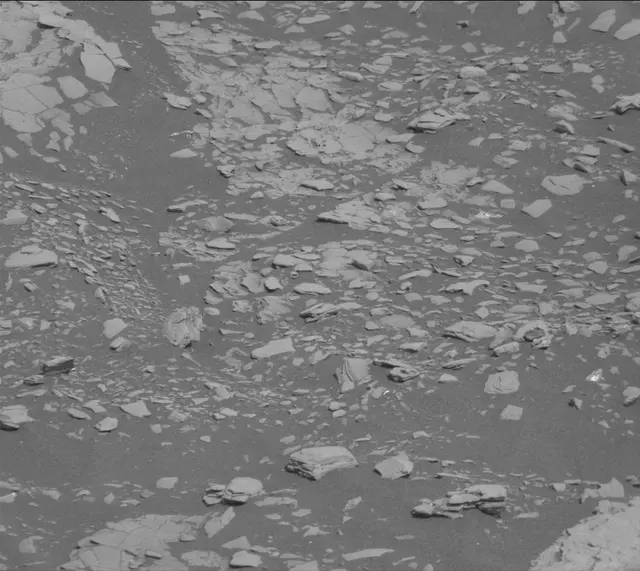 Sol 2891: Mast Camera (Mastcam)