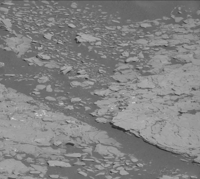 Sol 2891: Mast Camera (Mastcam)
