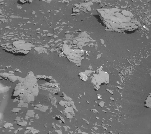 Sol 2891: Mast Camera (Mastcam)