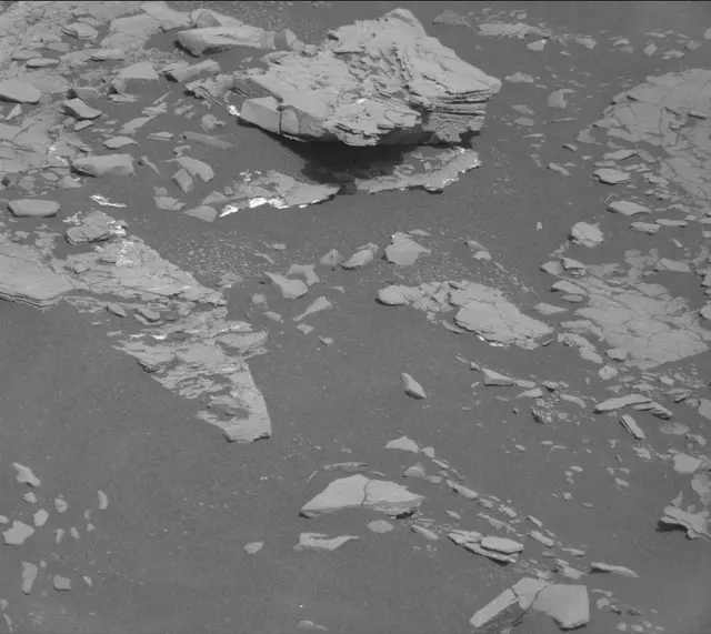 Sol 2891: Mast Camera (Mastcam)