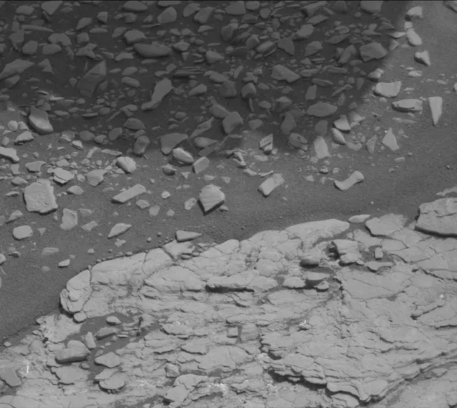 Sol 2893: Mast Camera (Mastcam)