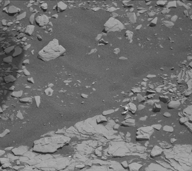 Sol 2893: Mast Camera (Mastcam)