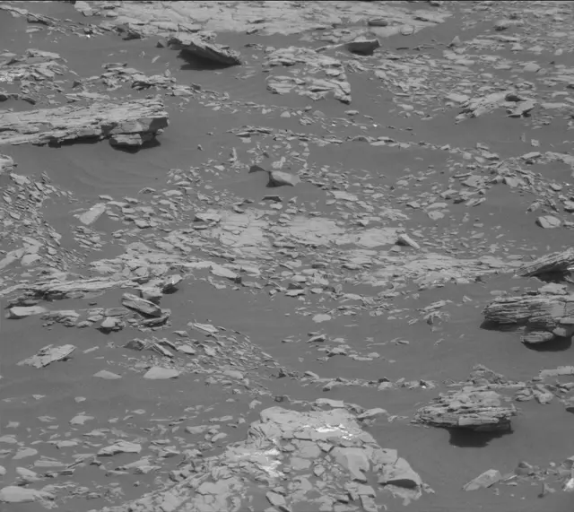 Sol 2893: Mast Camera (Mastcam)