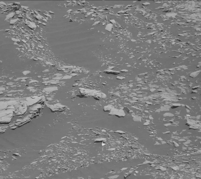 Sol 2893: Mast Camera (Mastcam)