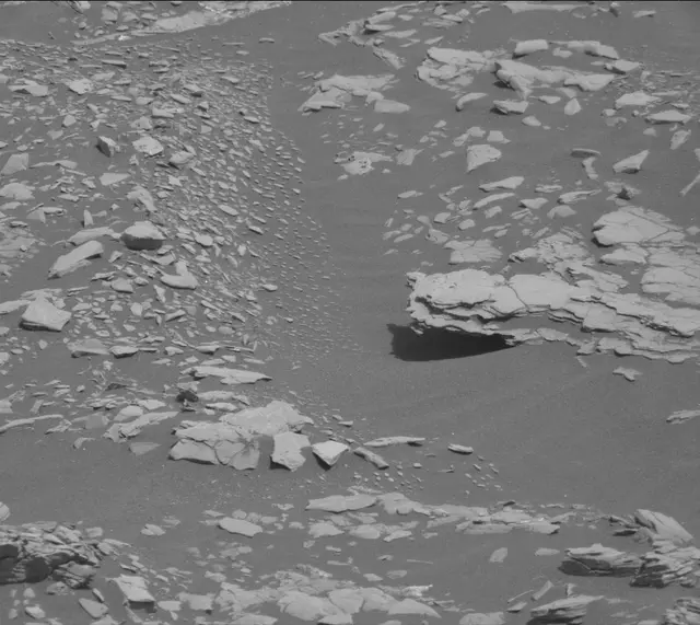 Sol 2893: Mast Camera (Mastcam)