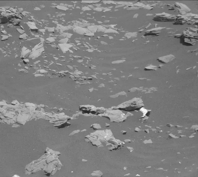 Sol 2893: Mast Camera (Mastcam)
