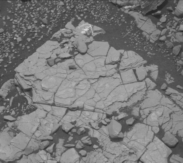 Sol 2898: Mast Camera (Mastcam)