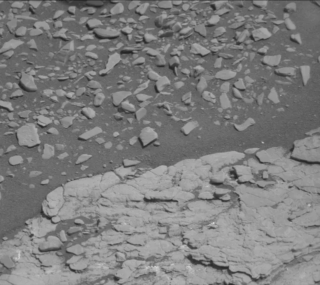 Sol 2903: Mast Camera (Mastcam)