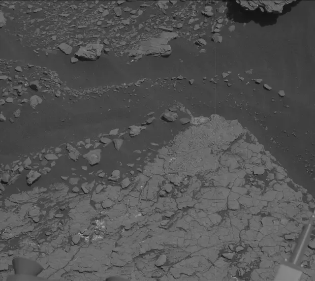 Sol 2907: Mast Camera (Mastcam)