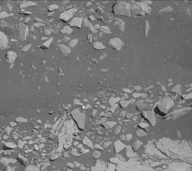 Sol 2907: Mast Camera (Mastcam)
