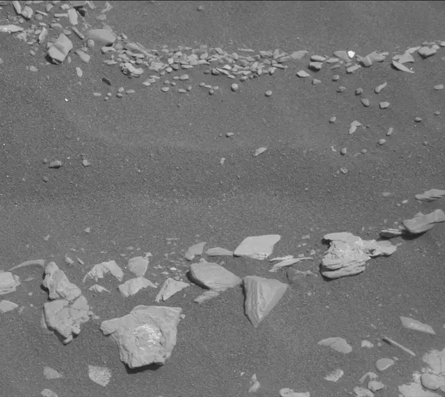 Sol 2907: Mast Camera (Mastcam)