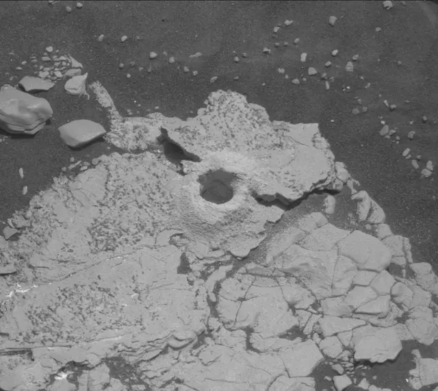 Sol 2911: Mast Camera (Mastcam)