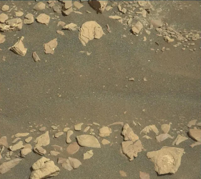 Sol 2920: Mast Camera (Mastcam)