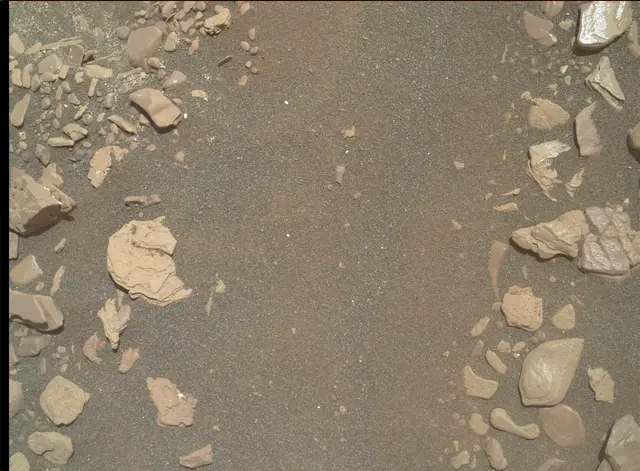 Sol 2920: Mars Hand Lens Imager (MAHLI)