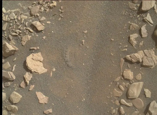 Sol 2921: Mars Hand Lens Imager (MAHLI)