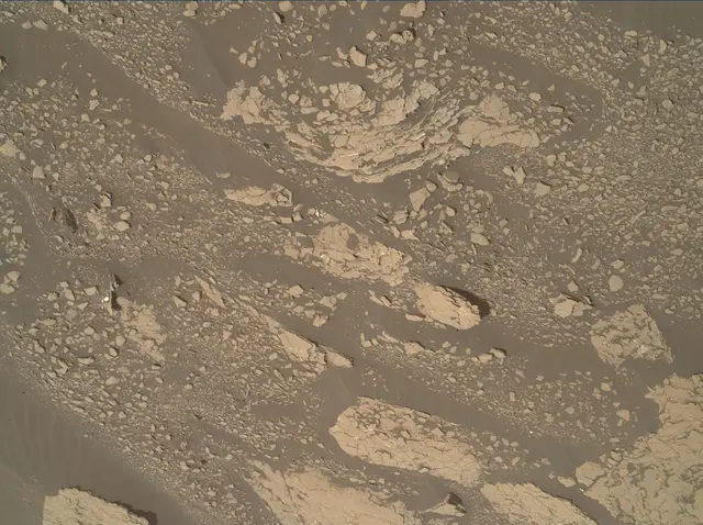Sol 2922: Mars Hand Lens Imager (MAHLI)