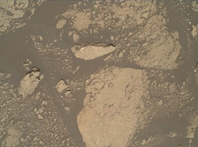 Sol 2922: Mars Hand Lens Imager (MAHLI)
