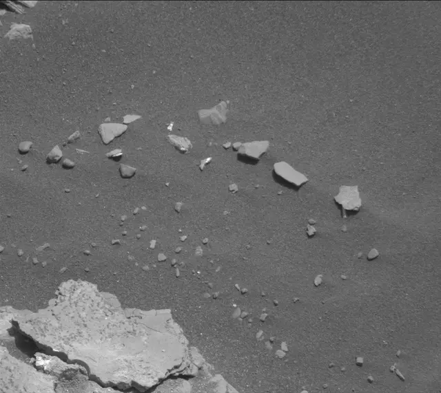 Sol 2923: Mast Camera (Mastcam)