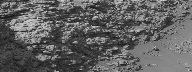 Sol 2924: Mast Camera (Mastcam)