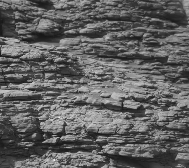 Sol 2924: Mast Camera (Mastcam)