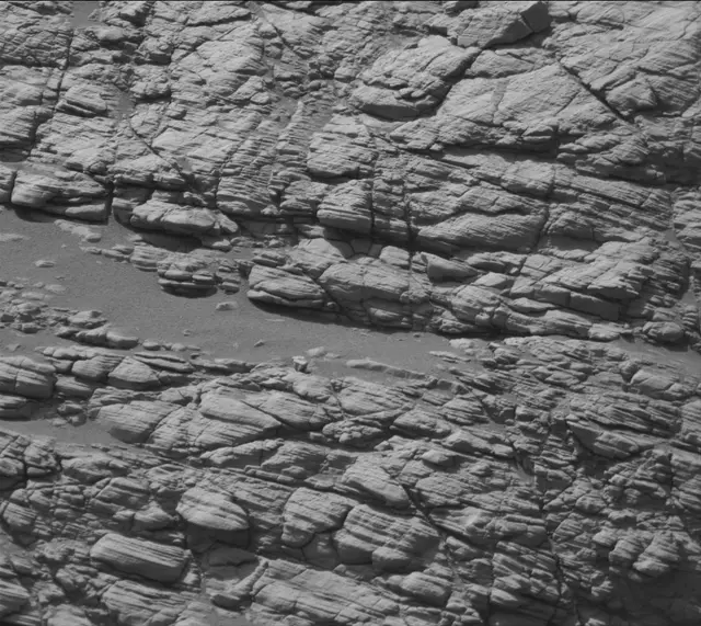 Sol 2924: Mast Camera (Mastcam)