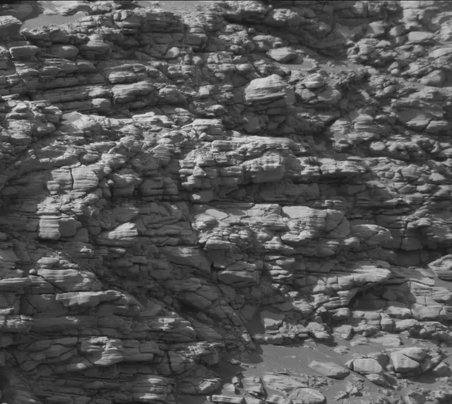 Sol 2924: Mast Camera (Mastcam)