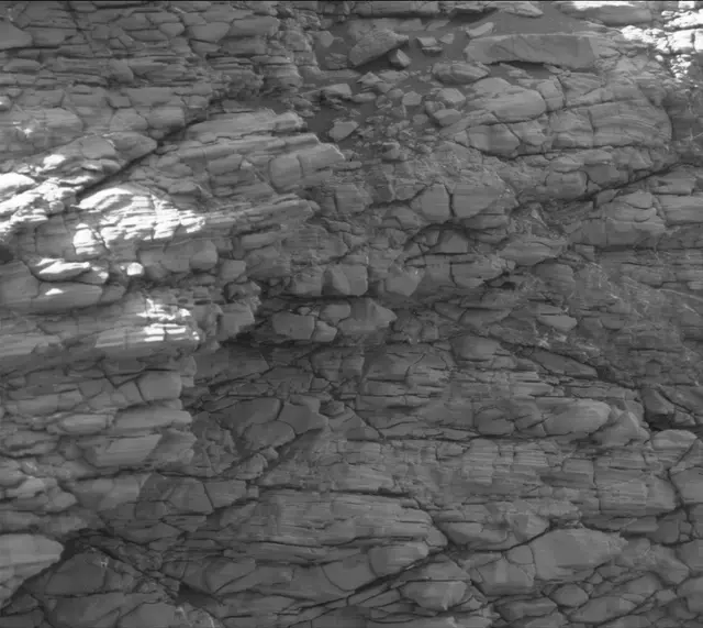 Sol 2924: Mast Camera (Mastcam)