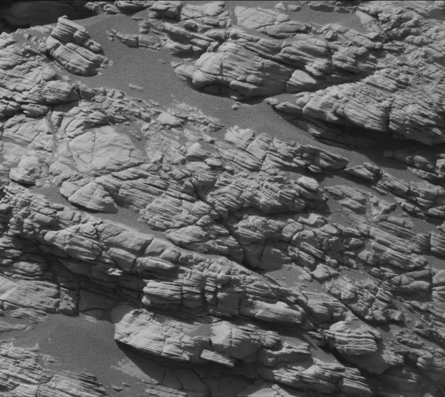 Sol 2924: Mast Camera (Mastcam)