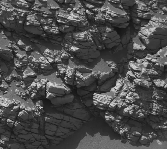 Sol 2924: Mast Camera (Mastcam)