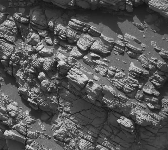 Sol 2924: Mast Camera (Mastcam)