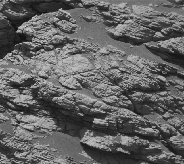 Sol 2924: Mast Camera (Mastcam)