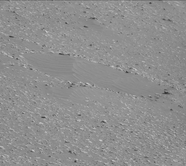 Sol 2925: Mast Camera (Mastcam)