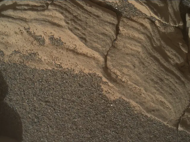 Sol 2925: Mars Hand Lens Imager (MAHLI)