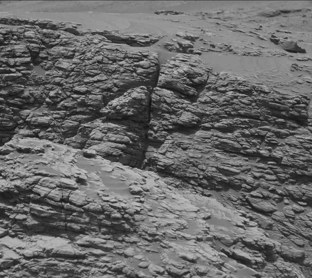 Sol 2926: Mast Camera (Mastcam)
