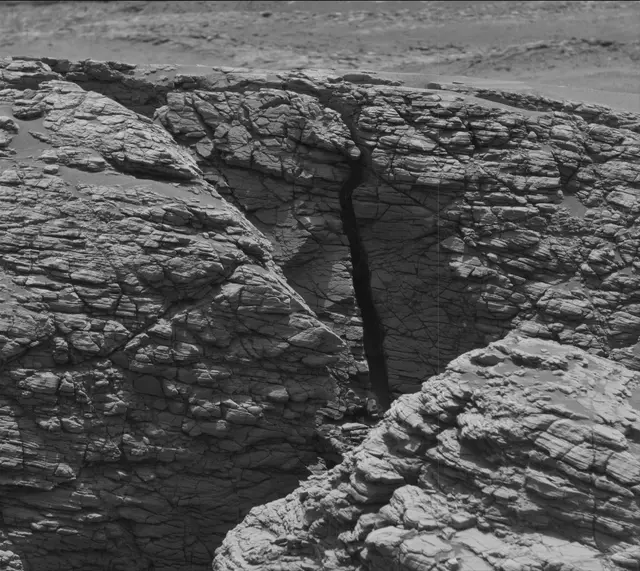 Sol 2926: Mast Camera (Mastcam)