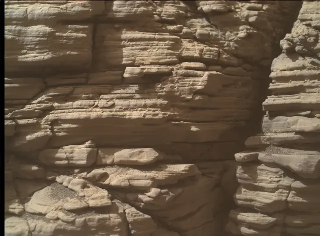 Sol 2926: Mars Hand Lens Imager (MAHLI)
