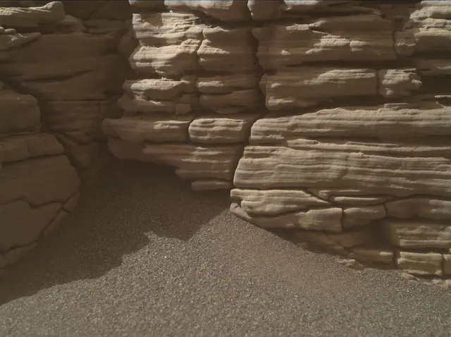 Sol 2926: Mars Hand Lens Imager (MAHLI)