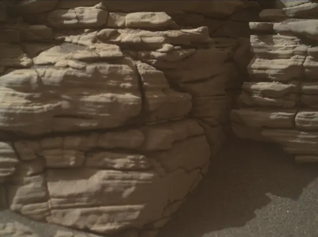 Sol 2926: Mars Hand Lens Imager (MAHLI)