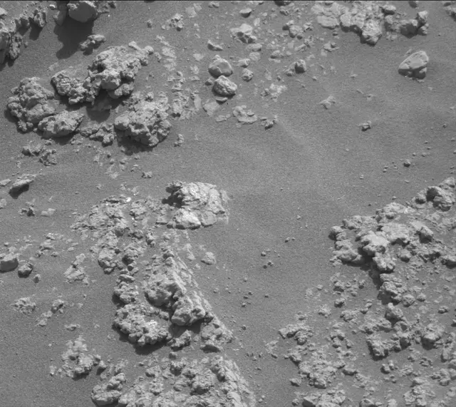 Sol 2928: Mast Camera (Mastcam)
