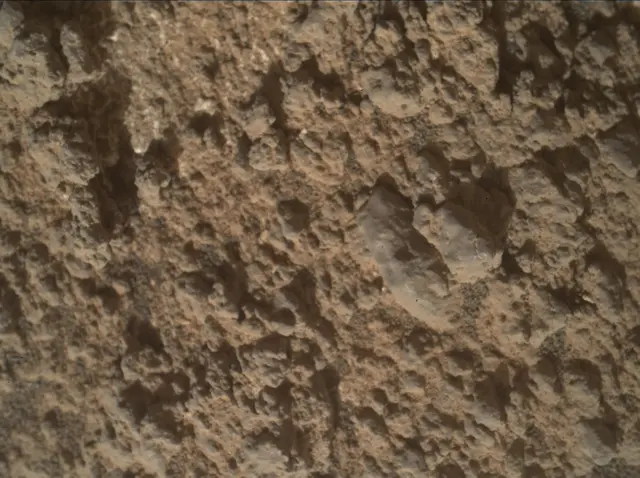 Sol 2928: Mars Hand Lens Imager (MAHLI)