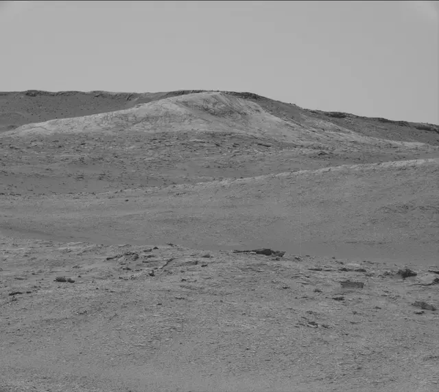 Sol 2931: Mast Camera (Mastcam)