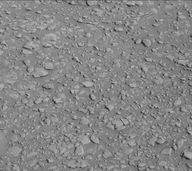 Sol 2931: Mast Camera (Mastcam)